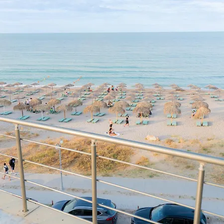 Hotel Plaja 33