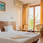 Plaja 33 Hotel Vama Veche