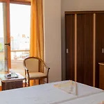 Plaja 33 Hotel Vama Veche